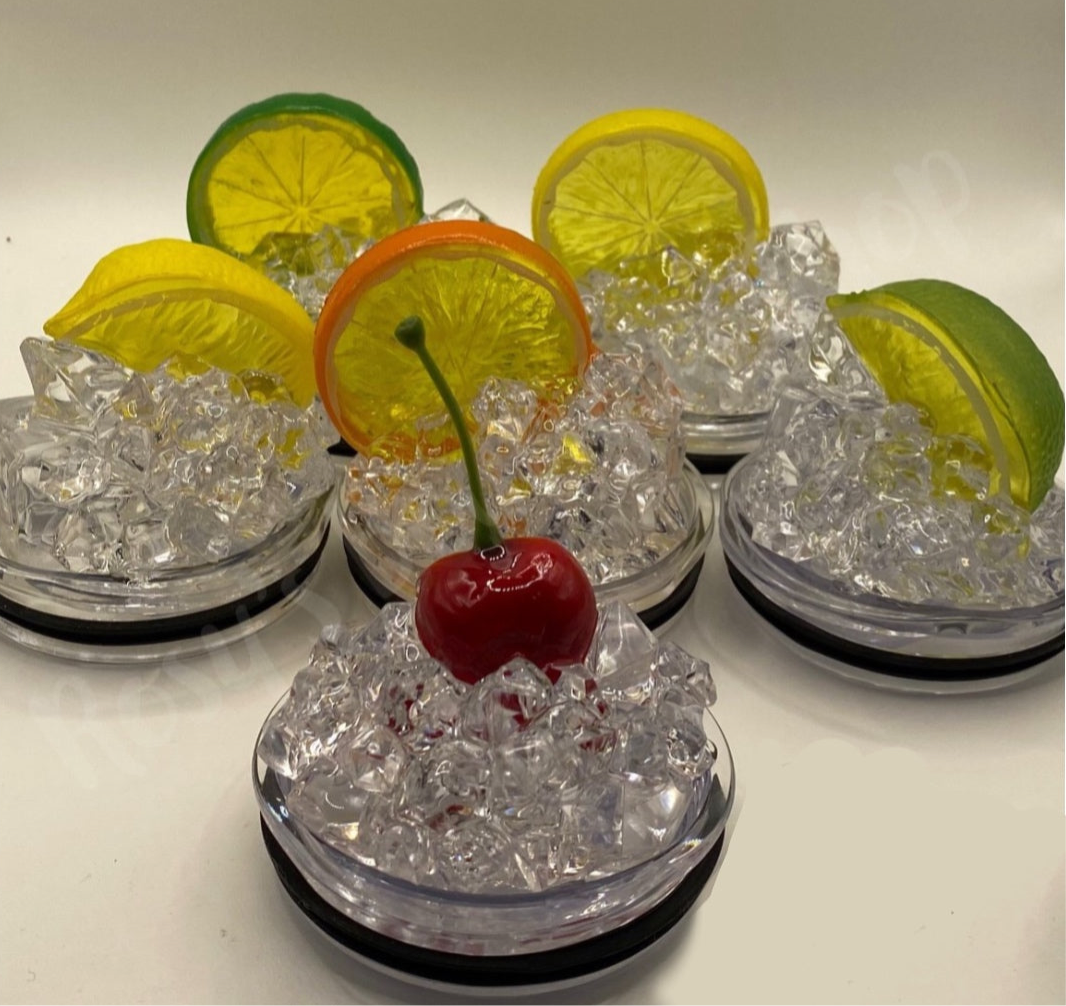 Ciroc 20oz Tumbler with 3D Iced Fruit Lid Topper
